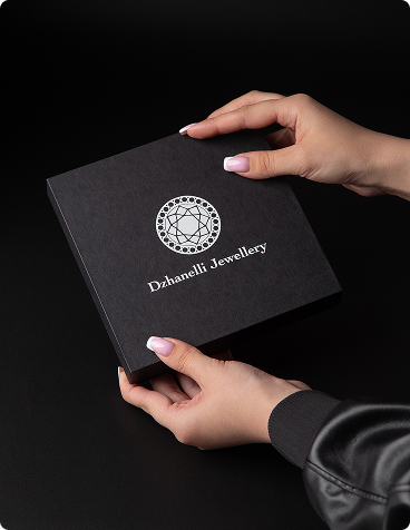 Театральный перформанс и музыкальные коробки для «Dzhanelli Jewellery»