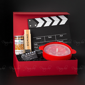 Подарочный набор «Вино, кино и домино»