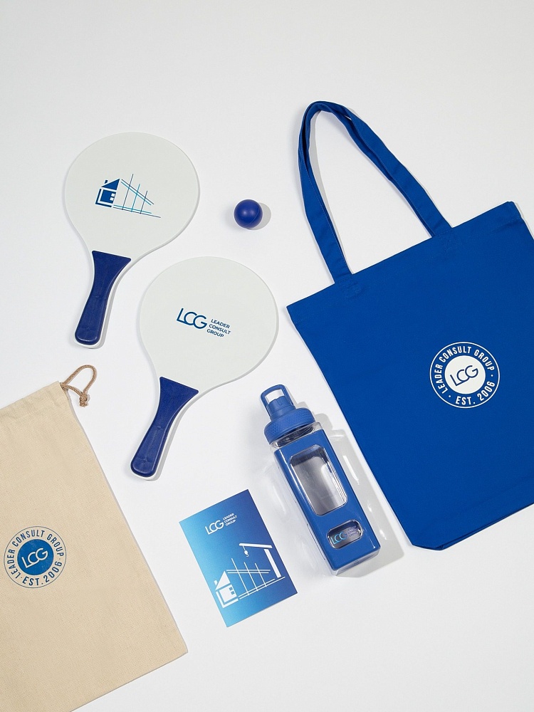 Новогодние боксы для «Сбер Первый» в трёх вариациях