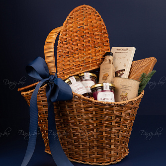 Подарочный набор «Корзина вкусностей»