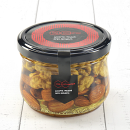 Ассорти: грецкий орех, миндаль в меду 260 гр.